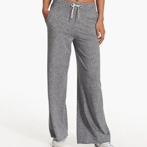 Vuori Halo Essential Wide Leg L